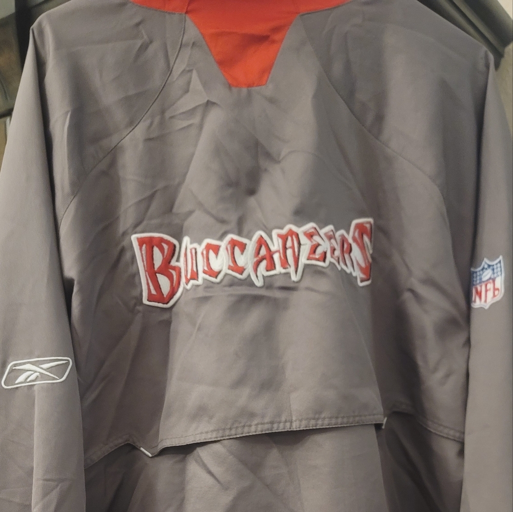 Reebok Tampa Bay Buccanner Jacket XL - Picture 2 of 5